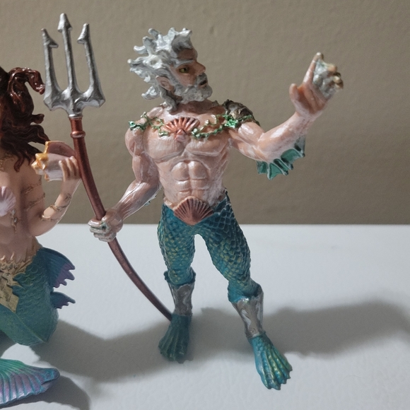 Safari Ltd Mermaid and Merman Figurines - Picture 4 of 6